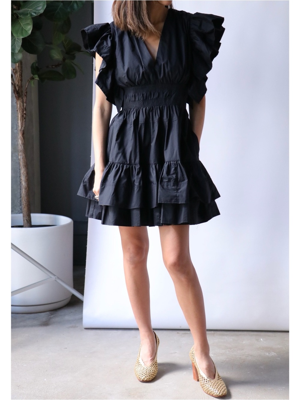 NWT Ulla Johnson Kiri Noir Black Cotton Poplin Ruffle V-Neck Mini Dress
